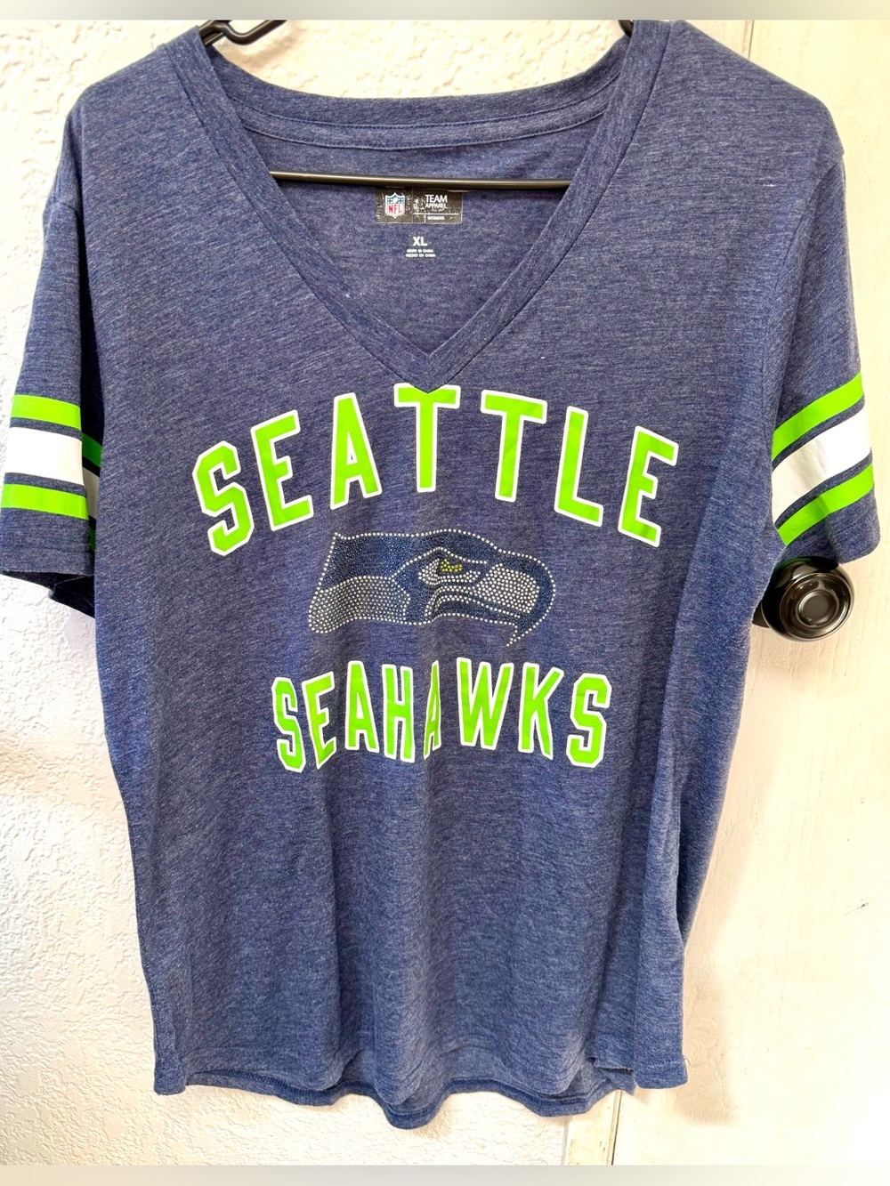 NFL Womens Heather Navy V-Neck Team Apparel Tee